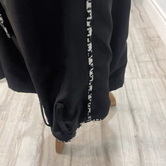 Chanel Boutique Vintage Trench Coat Gold Buttons Women’s Jacket Rare Authentic - Picture 9 of 16